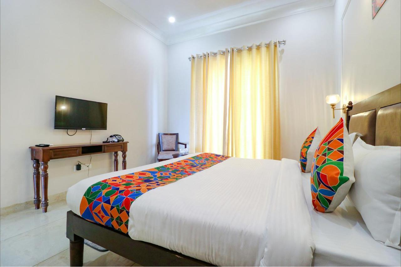 Fabhotel K9 Villa Ludhiana Exterior foto