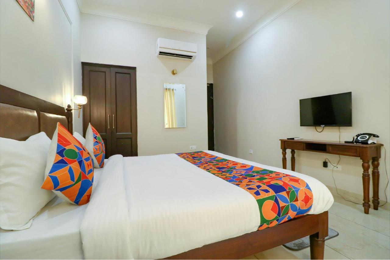 Fabhotel K9 Villa Ludhiana Exterior foto