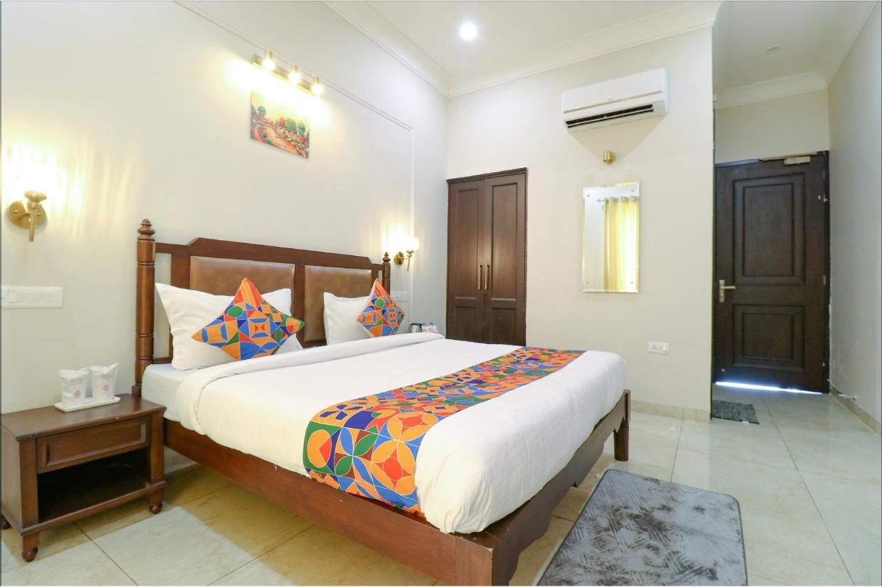Fabhotel K9 Villa Ludhiana Exterior foto