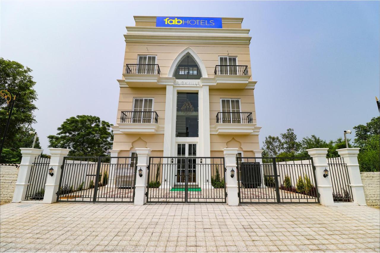 Fabhotel K9 Villa Ludhiana Exterior foto